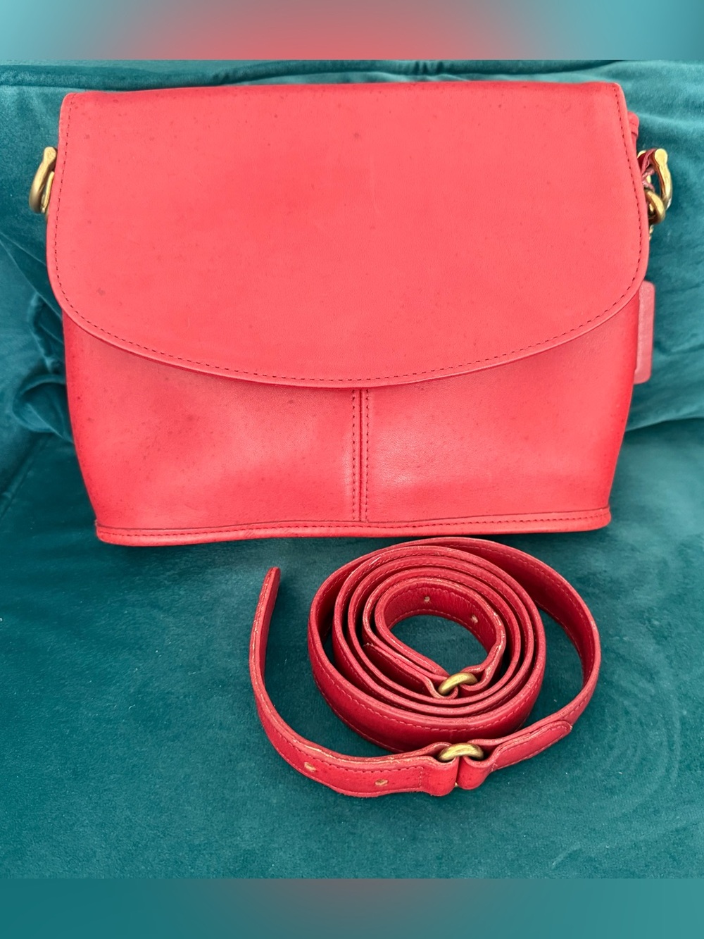 Vintage COACH Equestrian Women’s Red Bag Style 9807